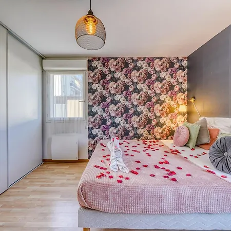 D'amour Jacuzzi Bordeaux Parking