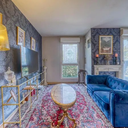 D'amour Jacuzzi Bordeaux Parking Apartment Bruges