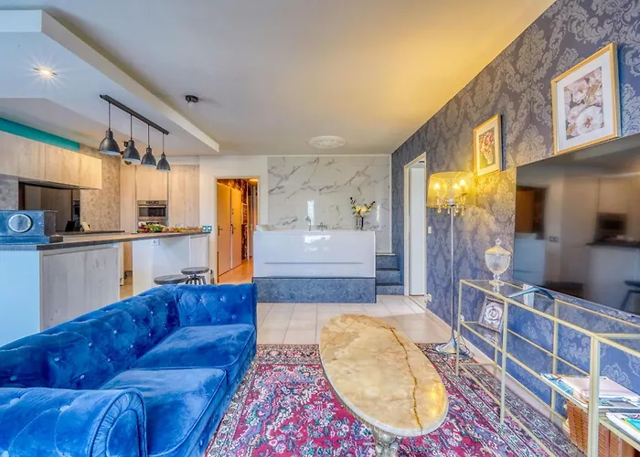 D'amour Jacuzzi Bordeaux Parking *